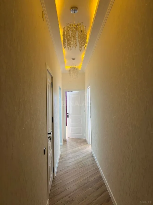 Satılır 2 otaqlı mənzil 63 m²