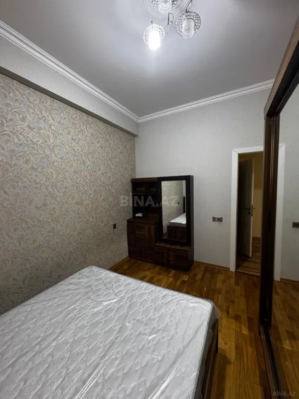 Kirayə verilir 2 otaqlı mənzil 70 m²