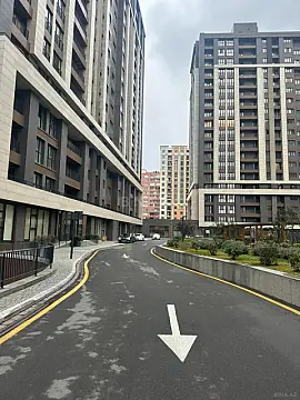 Satılır 3 otaqlı mənzil 127 m²