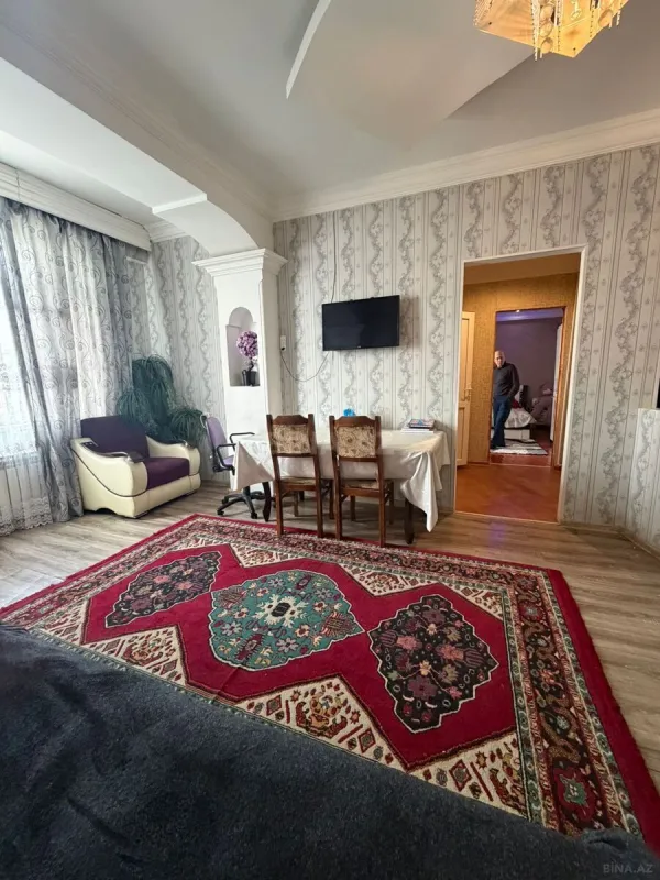 Satılır 2 otaqlı mənzil 69 m²