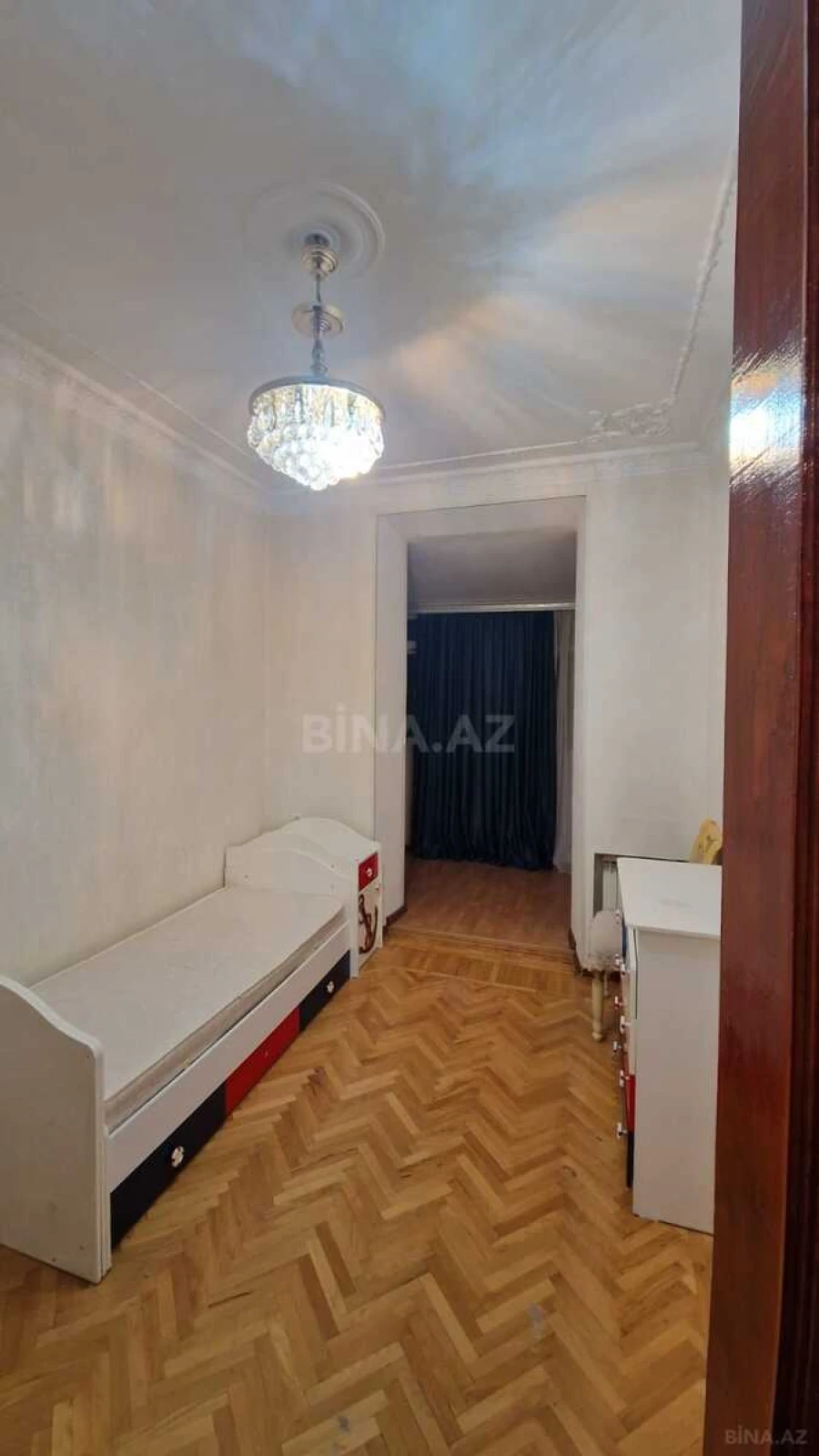 Satılır 3 otaqlı mənzil 84 m²