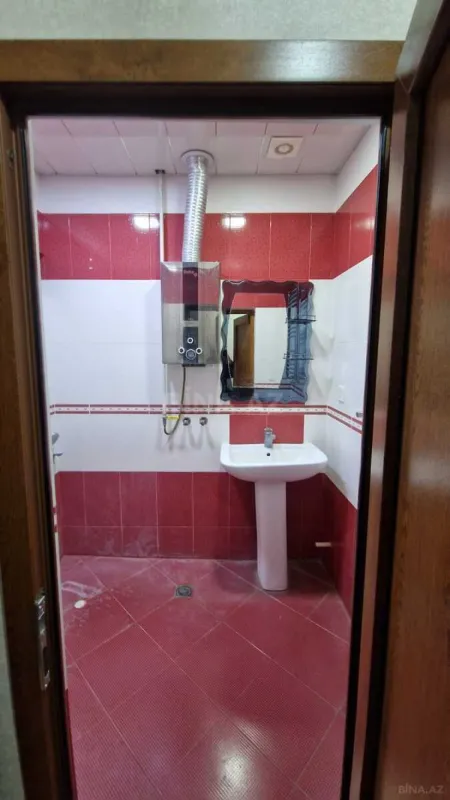 Satılır 3 otaqlı mənzil 84 m²