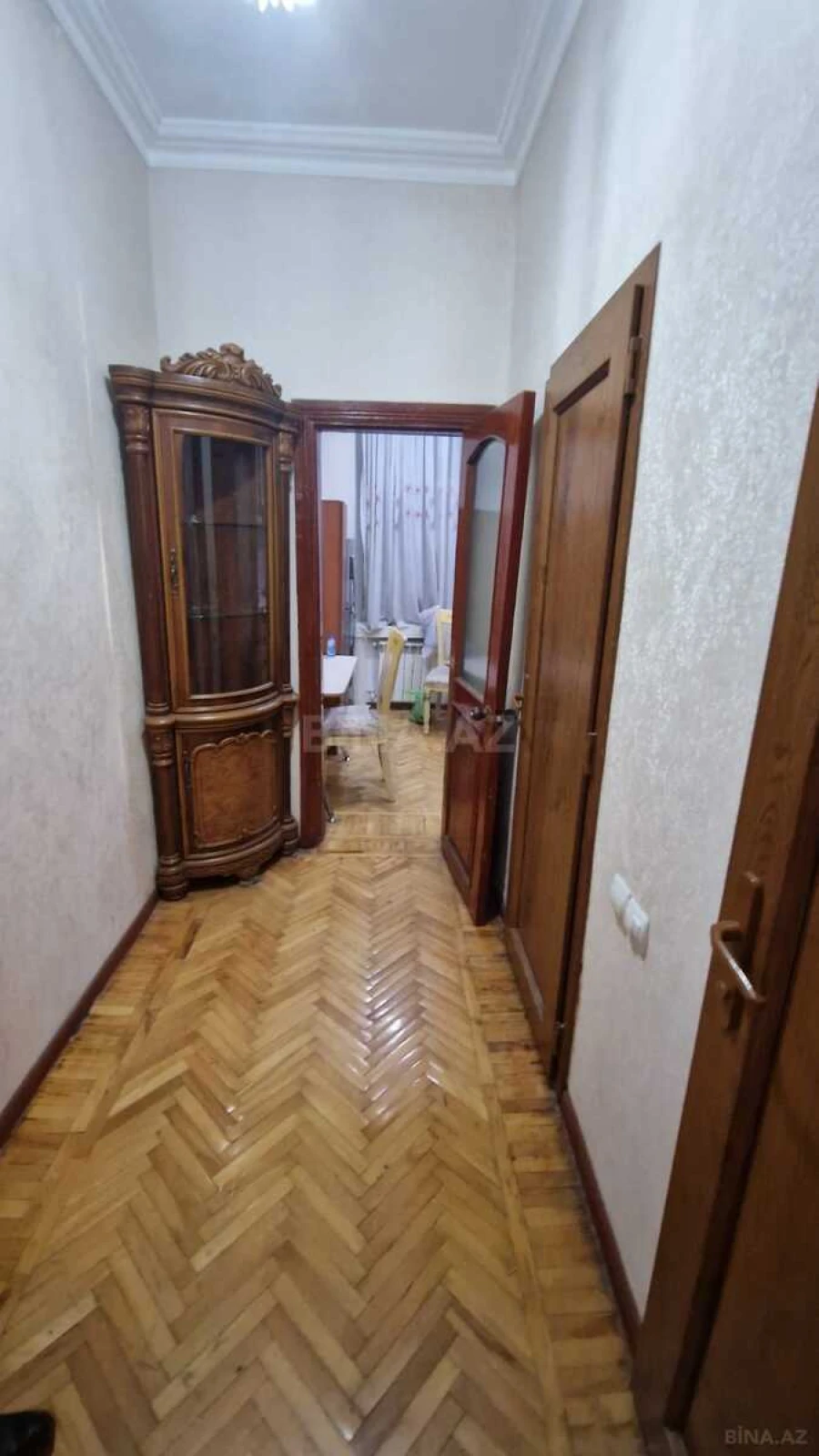 Satılır 3 otaqlı mənzil 84 m²