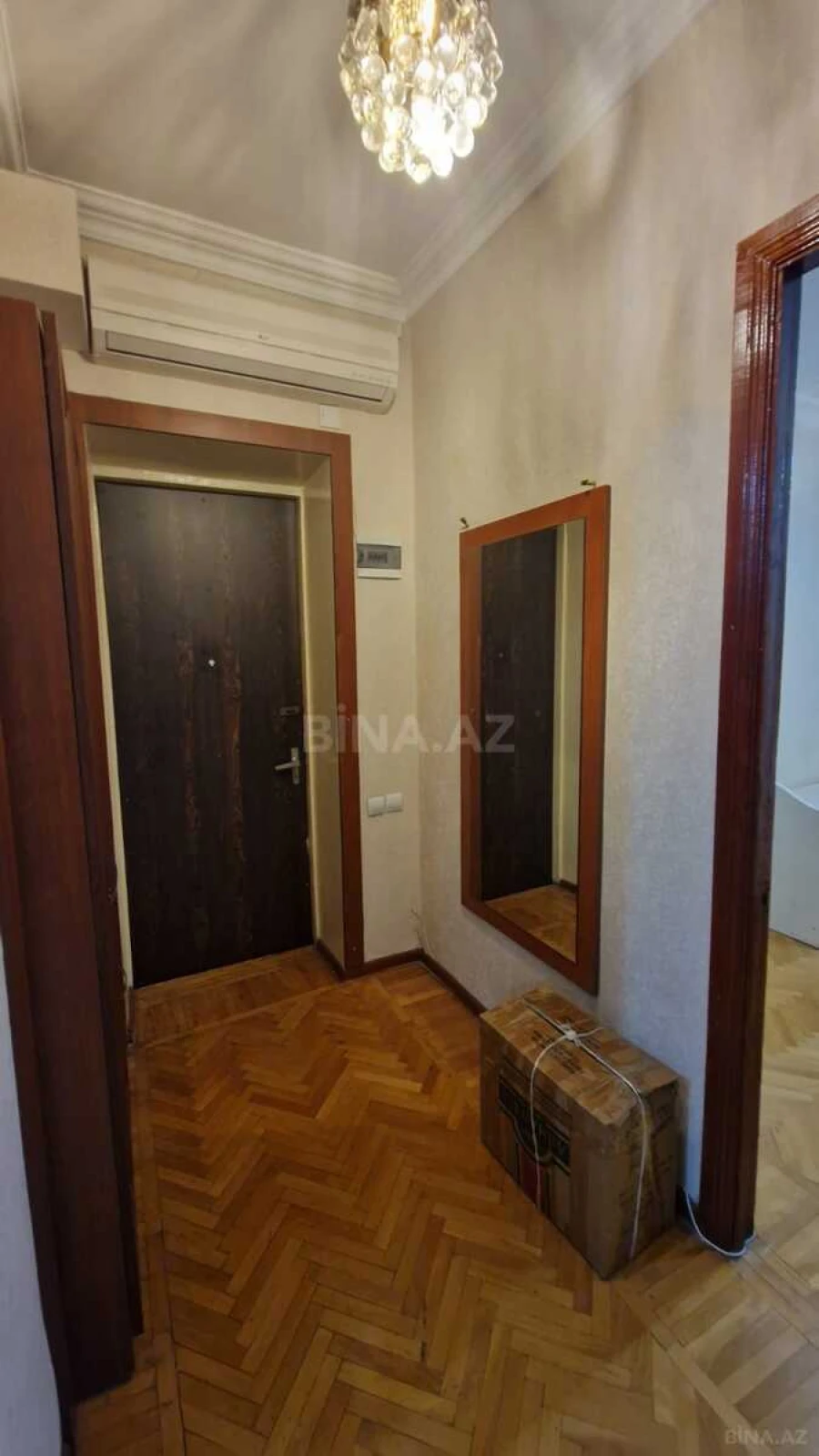 Satılır 3 otaqlı mənzil 84 m²