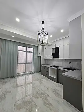 Satılır 2 otaqlı mənzil 85 m²