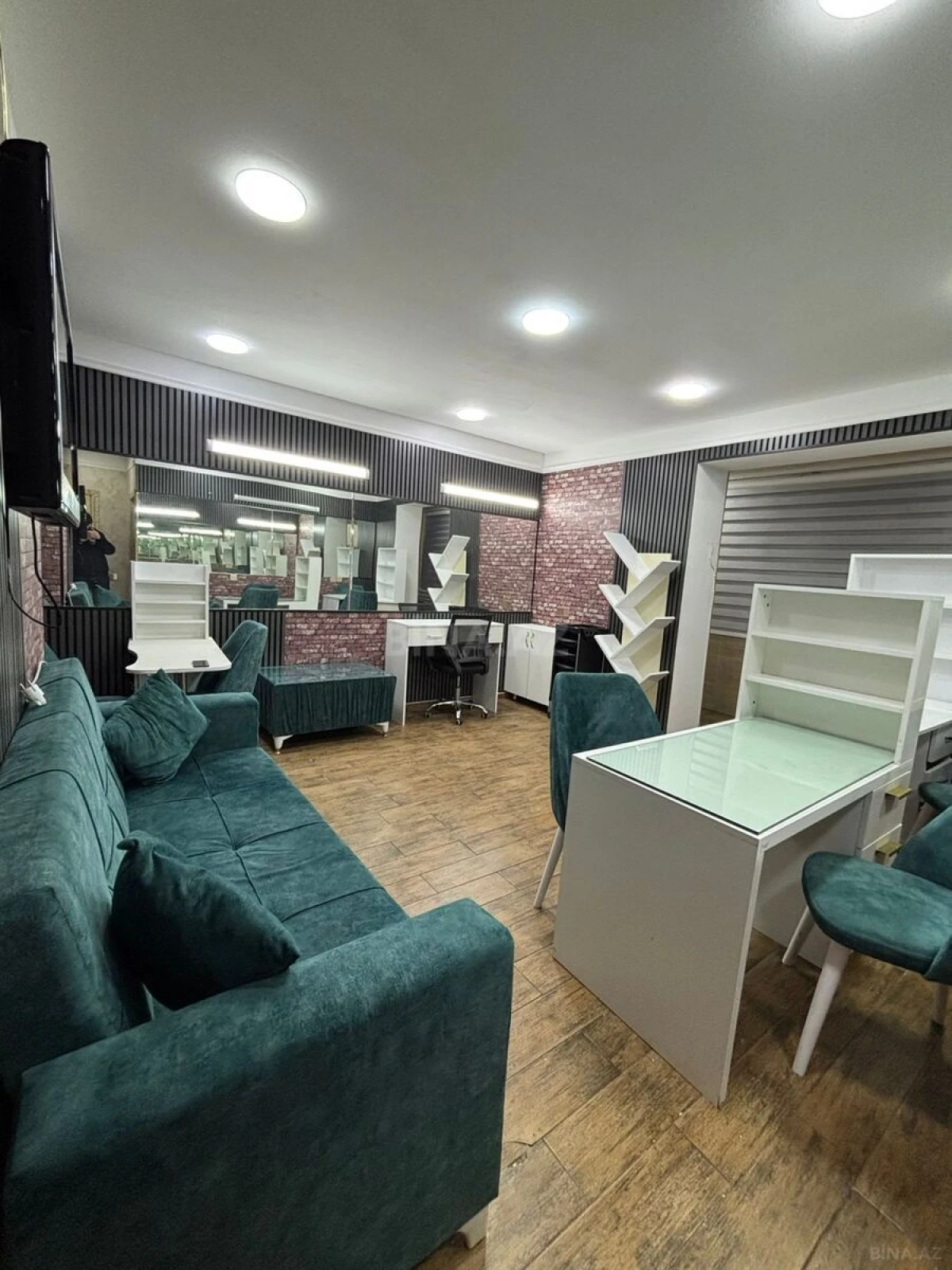 Kirayə verilir obyekt 85 m²