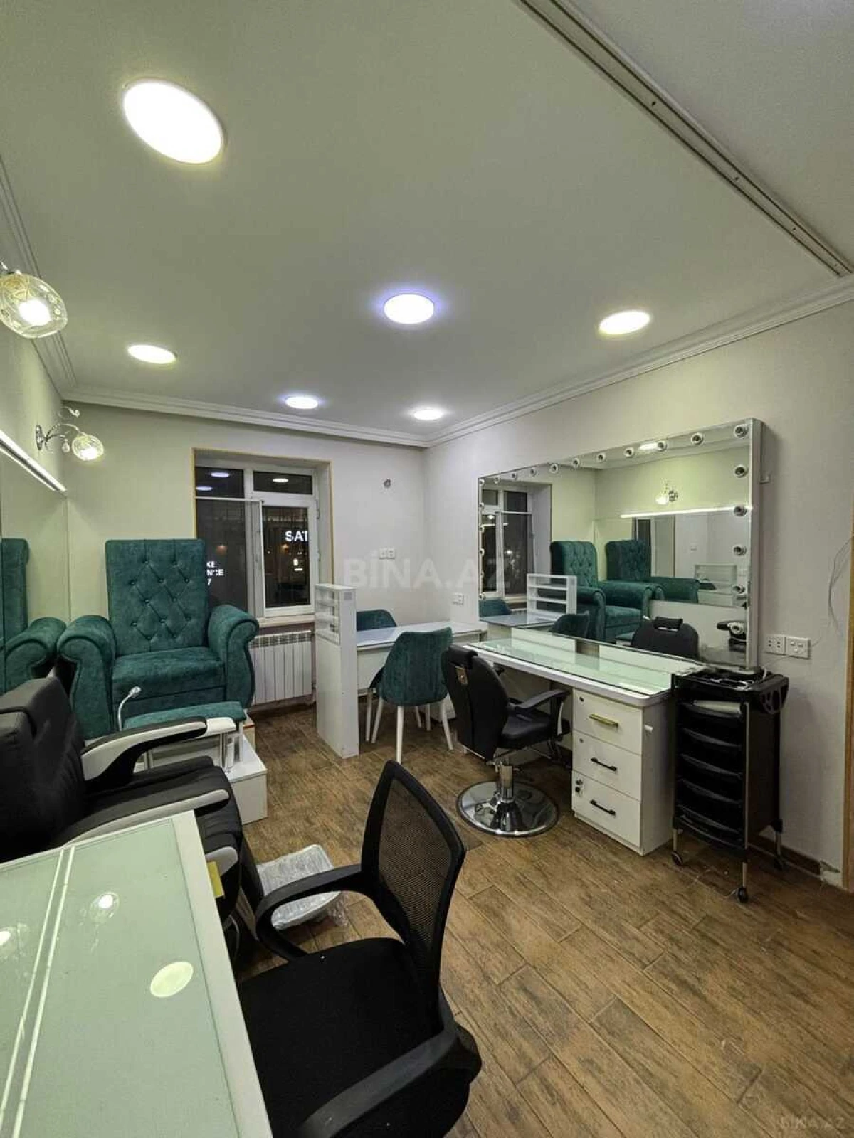 Kirayə verilir obyekt 85 m²