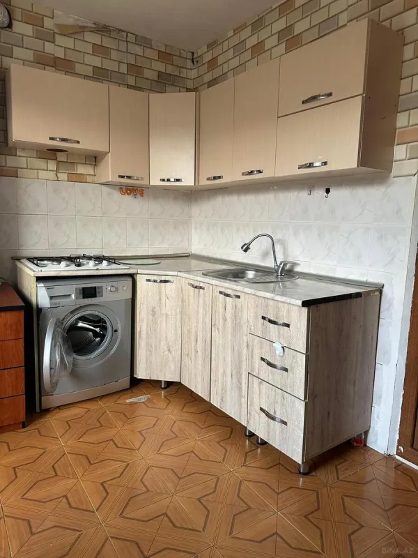 Kirayə verilir 2 otaqlı mənzil 60 m²