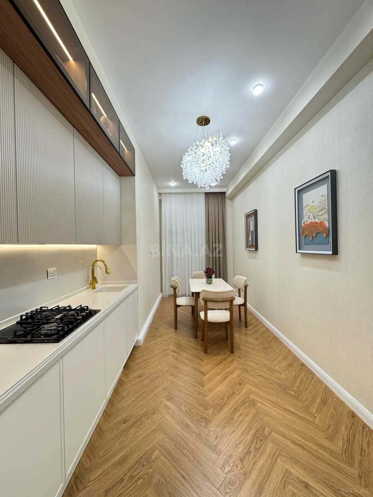 Satılır 3 otaqlı mənzil 120 m²