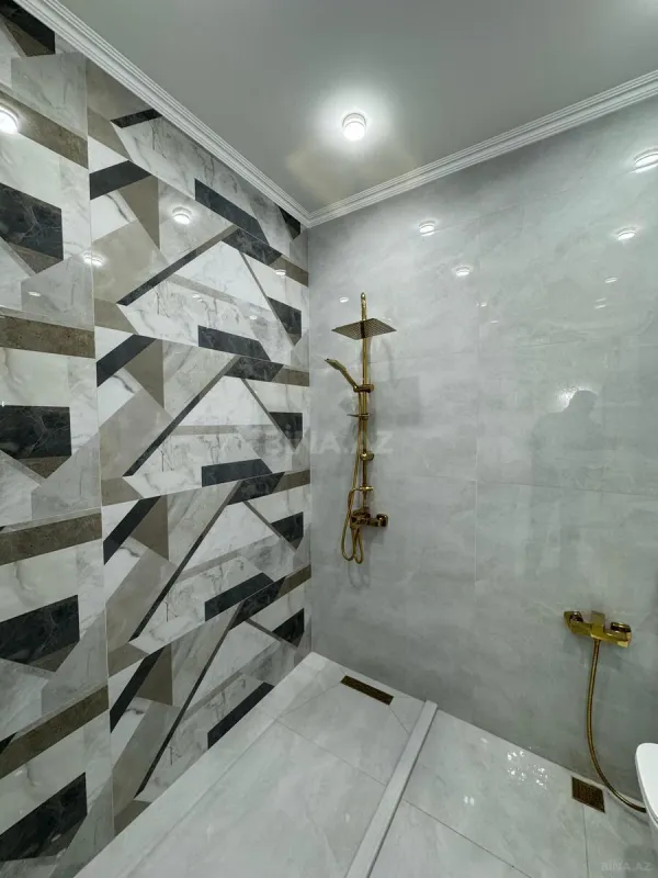 Satılır 3 otaqlı mənzil 120 m²