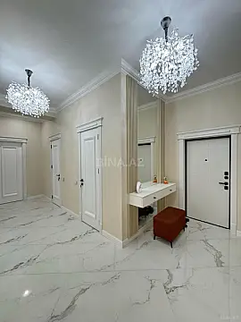 Satılır 3 otaqlı mənzil 120 m²