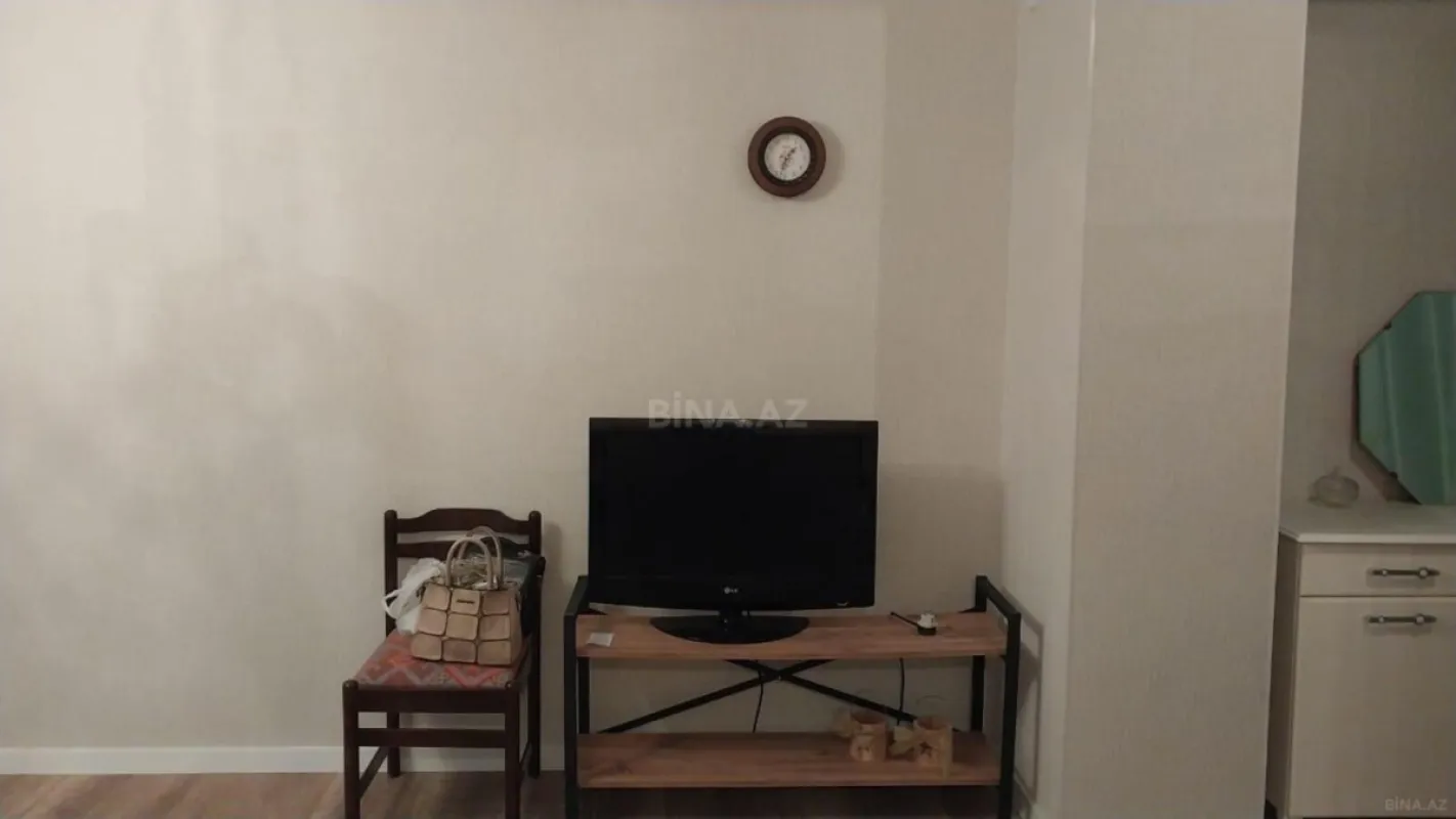 Kirayə verilir 1 otaqlı mənzil 40 m²