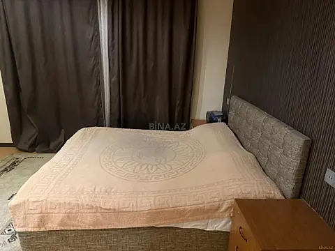 Satılır 3 otaqlı mənzil 168 m²