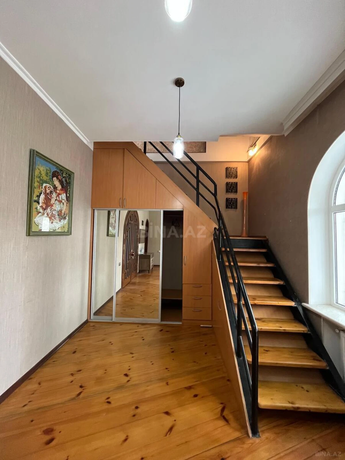 Kirayə verilir 5 otaqlı həyət evi 300 m²