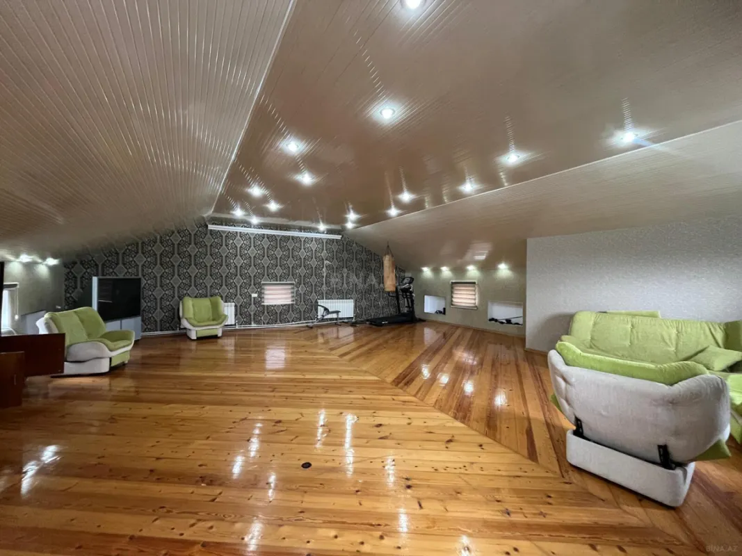 Kirayə verilir 5 otaqlı həyət evi 300 m²