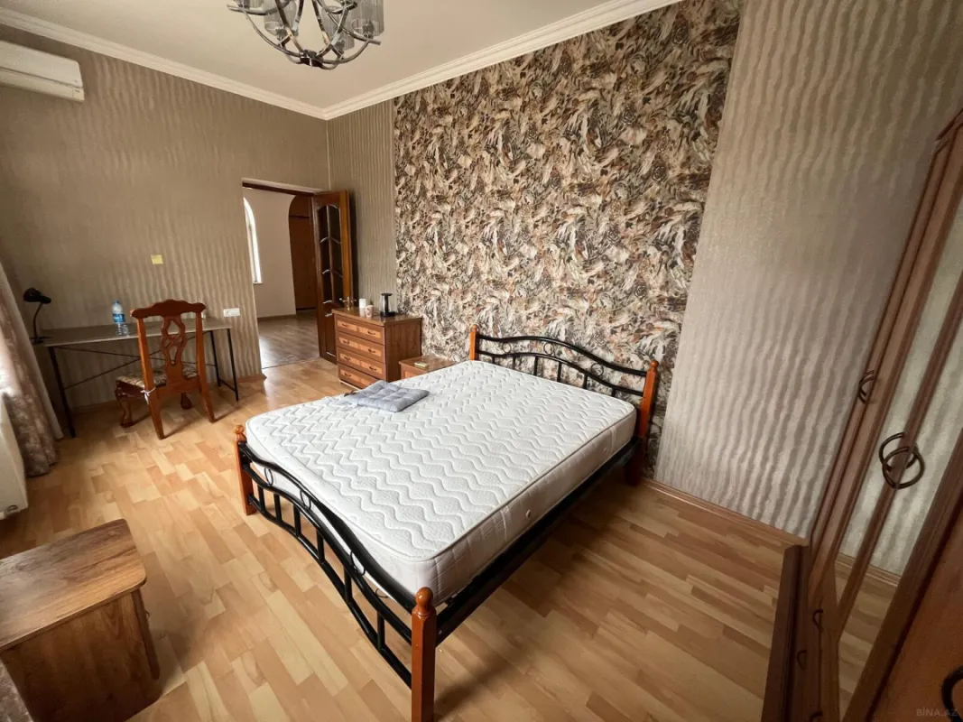 Kirayə verilir 5 otaqlı həyət evi 300 m²