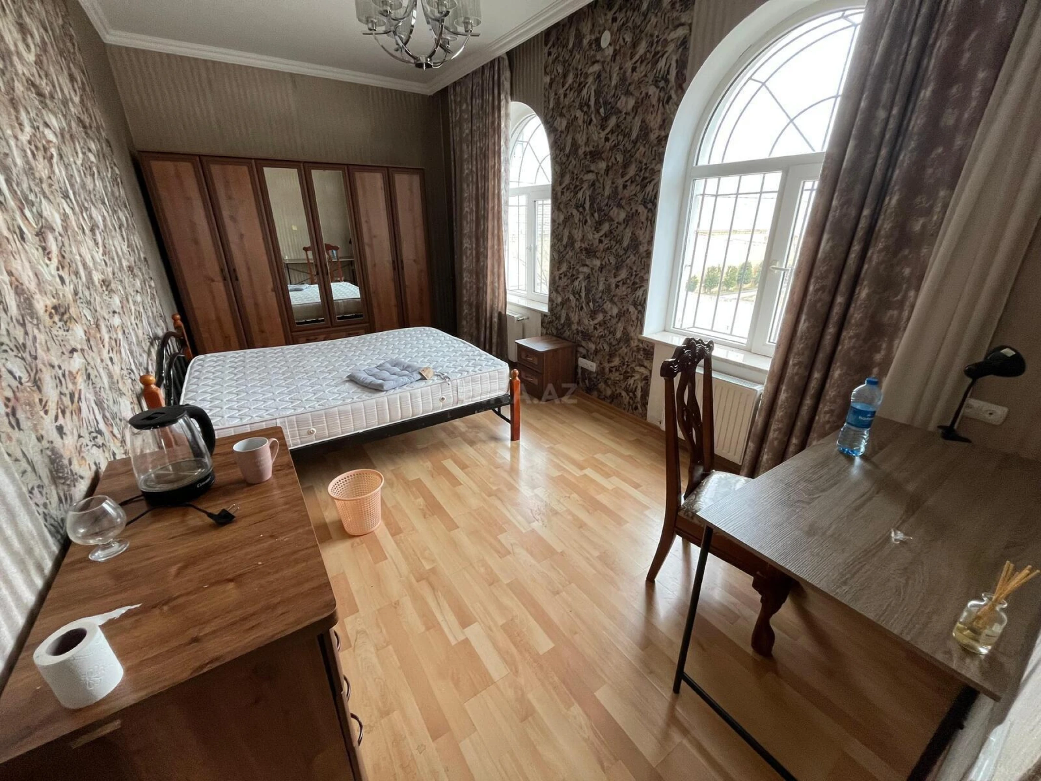 Kirayə verilir 5 otaqlı həyət evi 300 m²