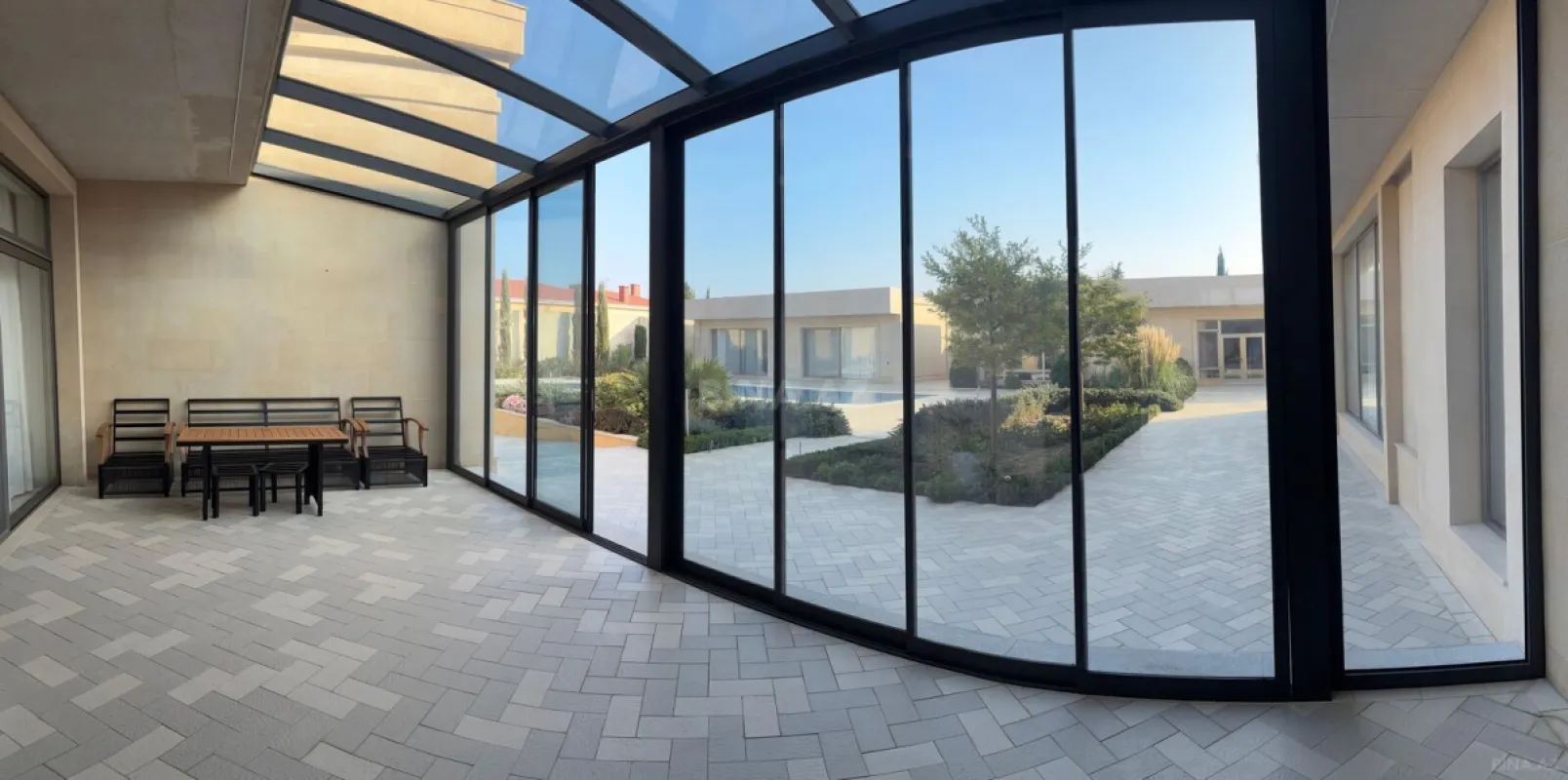 Satılır 5 otaqlı həyət evi 685 m²