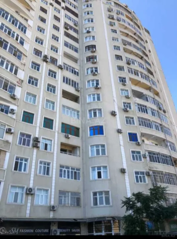 Satılır 3 otaqlı mənzil 115 m²