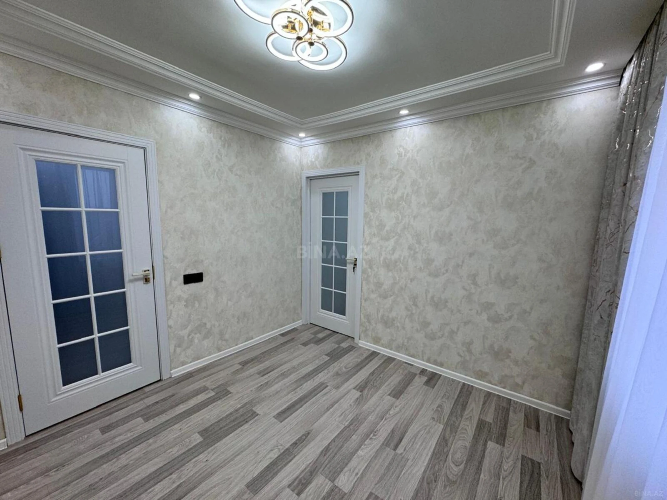 Satılır 2 otaqlı mənzil 40 m²
