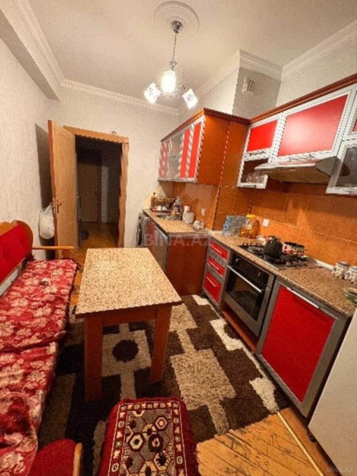 Satılır 3 otaqlı mənzil 120 m²
