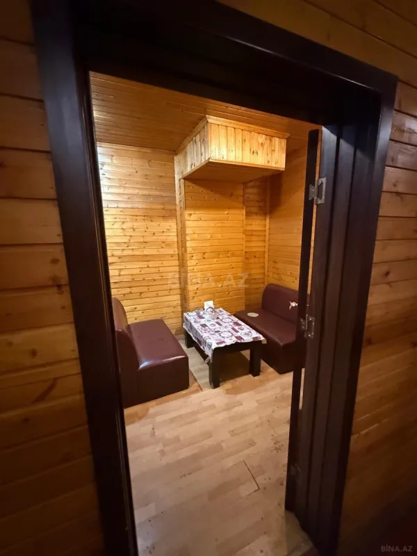 Satılır obyekt 450 m²