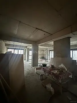 Satılır 3 otaqlı mənzil 127 m²