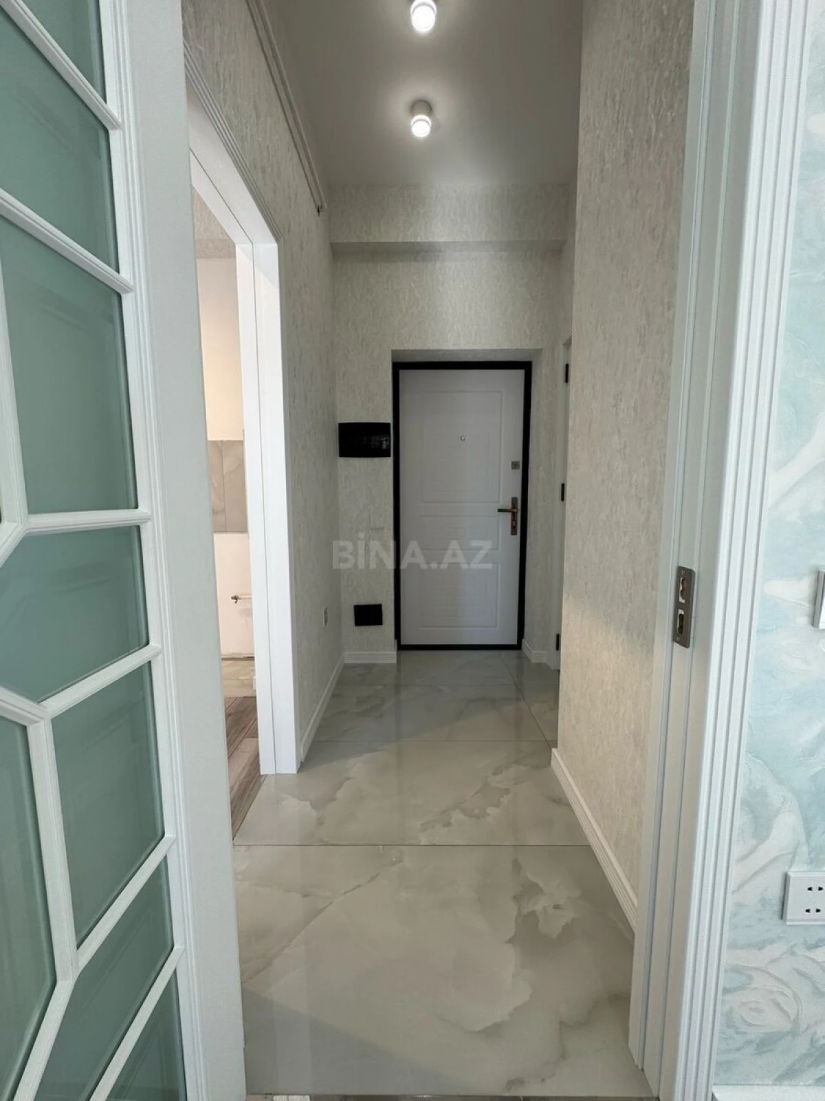 Satılır 2 otaqlı mənzil 44 m²