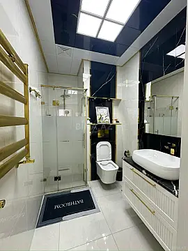 Satılır 4 otaqlı mənzil 127 m²