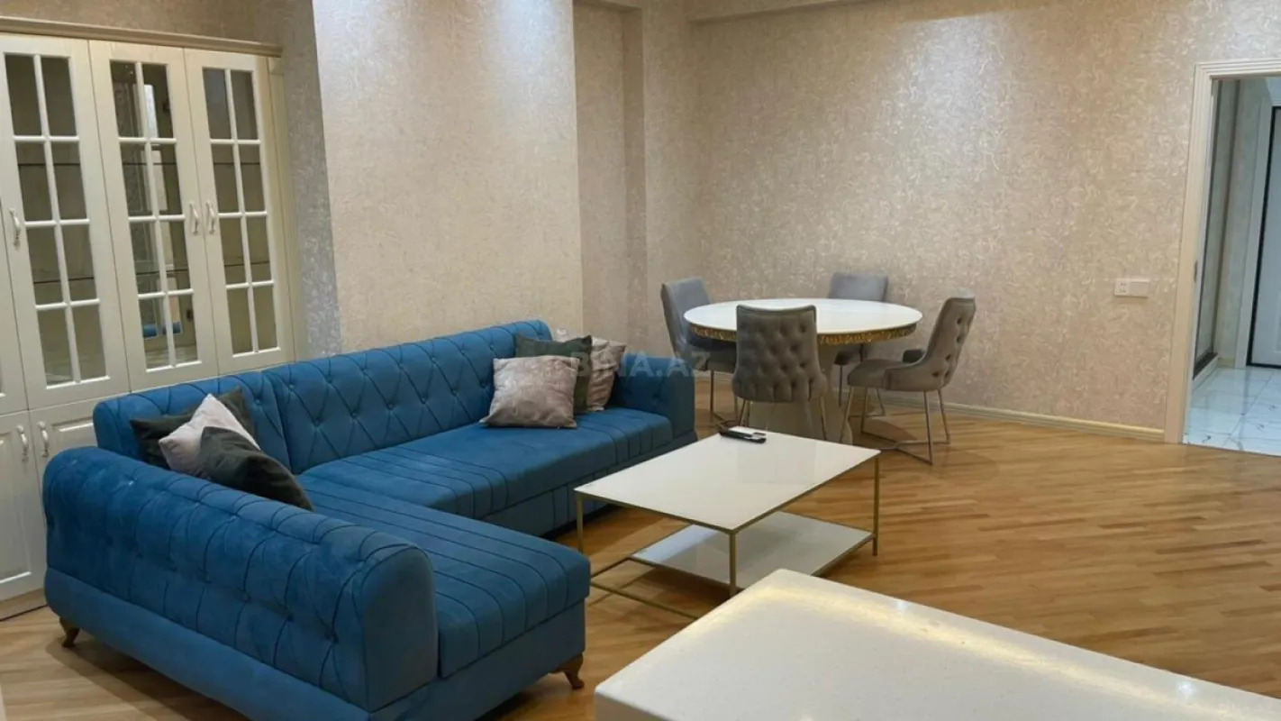 Kirayə verilir 3 otaqlı mənzil 70 m²