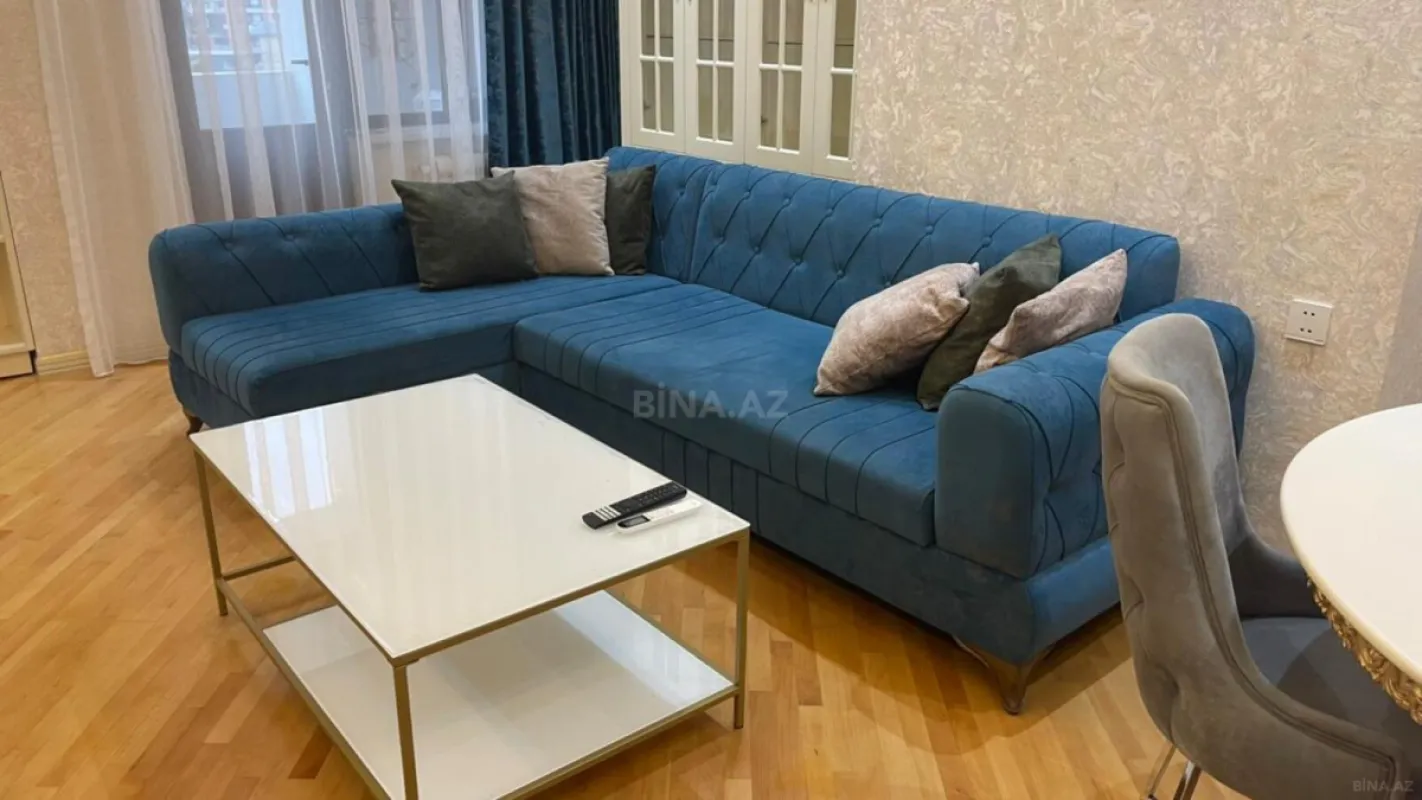 Kirayə verilir 3 otaqlı mənzil 70 m²