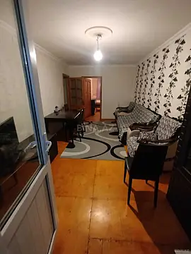 Kirayə verilir 2 otaqlı mənzil 50 m²
