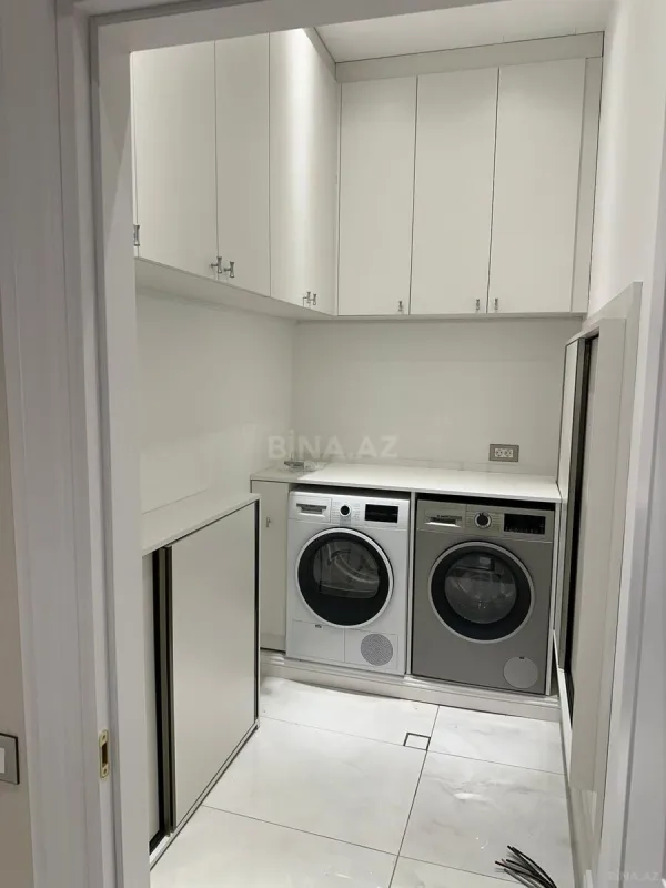 Kirayə verilir 4 otaqlı mənzil 160 m²