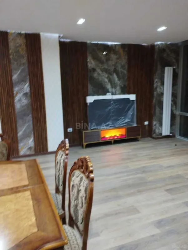 Kirayə verilir 3 otaqlı mənzil 150 m²
