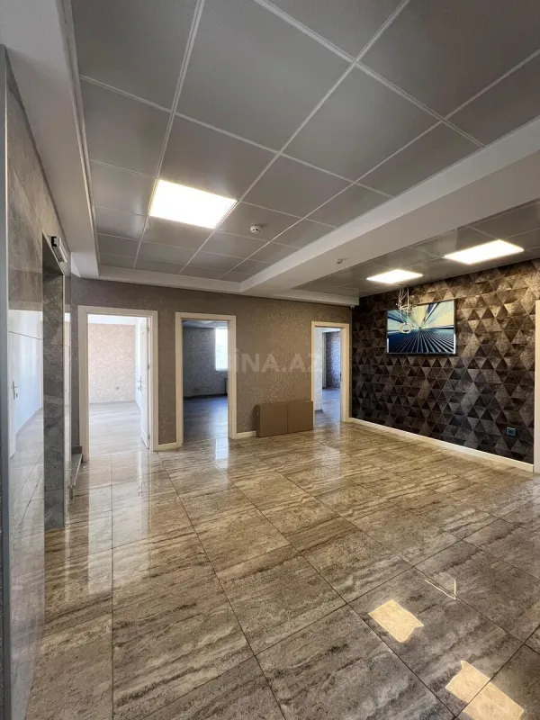 Kirayə verilir 20 otaqlı ofis 500 m²
