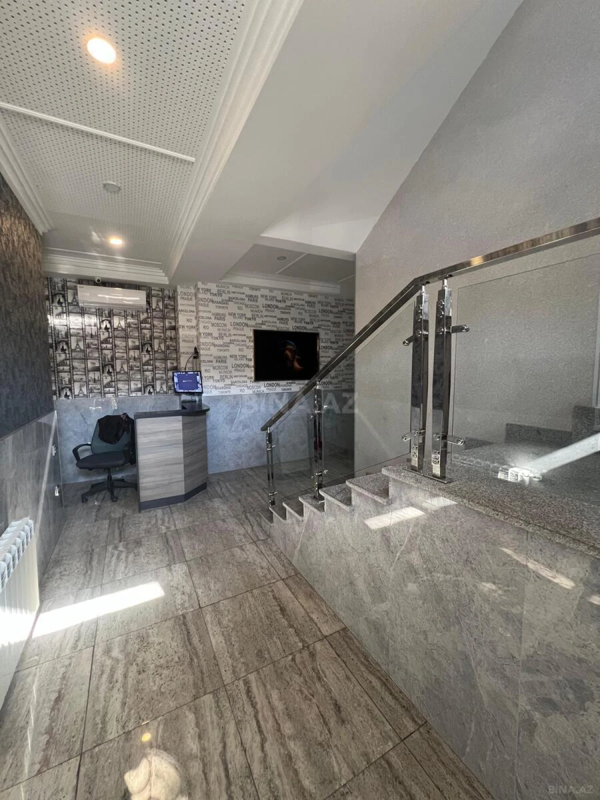 Kirayə verilir 20 otaqlı ofis 500 m²