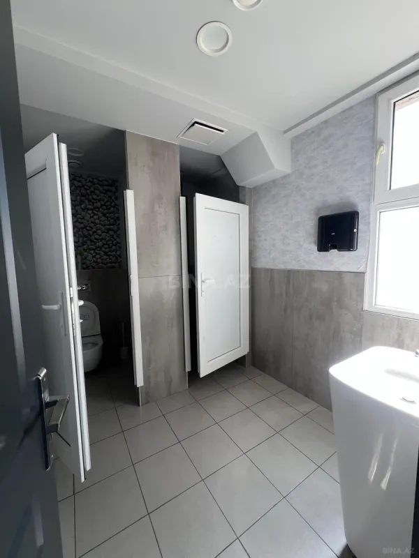 Kirayə verilir 20 otaqlı ofis 500 m²