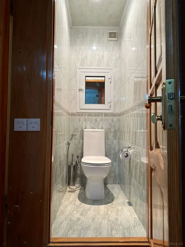Satılır 4 otaqlı mənzil 100 m²