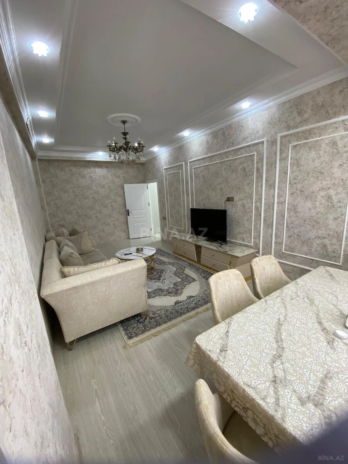 Satılır 3 otaqlı mənzil 92 m²