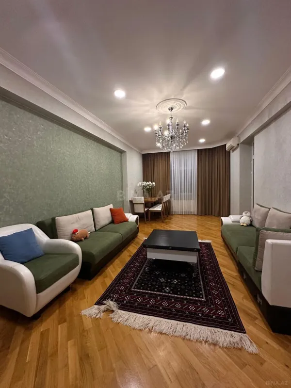 Satılır 2 otaqlı mənzil 96 m²