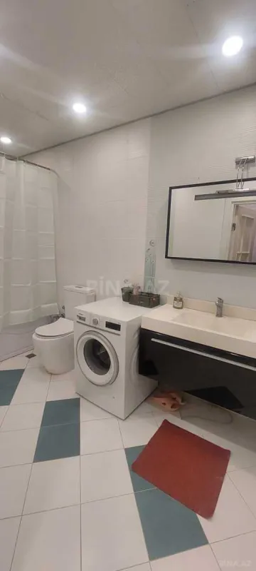 Satılır 2 otaqlı mənzil 96 m²
