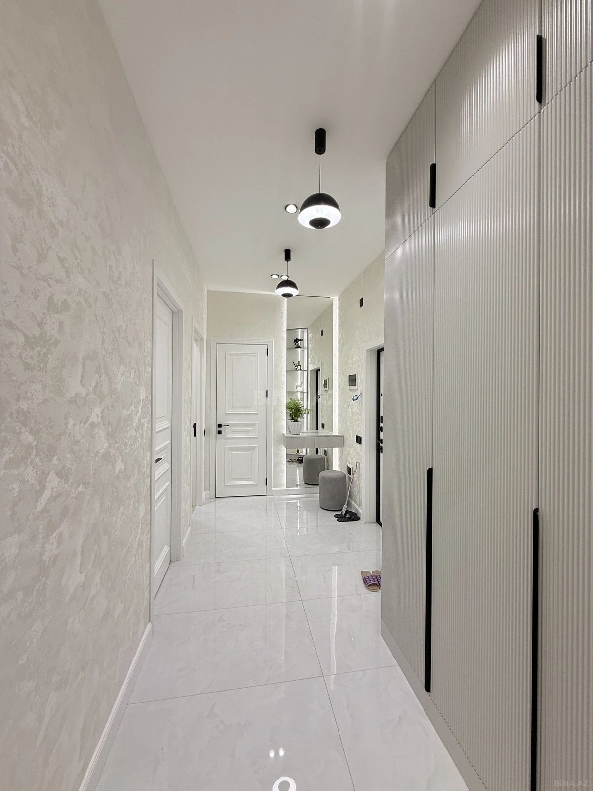 Satılır 3 otaqlı mənzil 82 m²