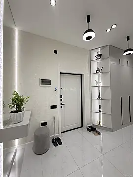 Satılır 3 otaqlı mənzil 82 m²