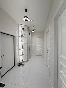 Satılır 3 otaqlı mənzil 82 m²