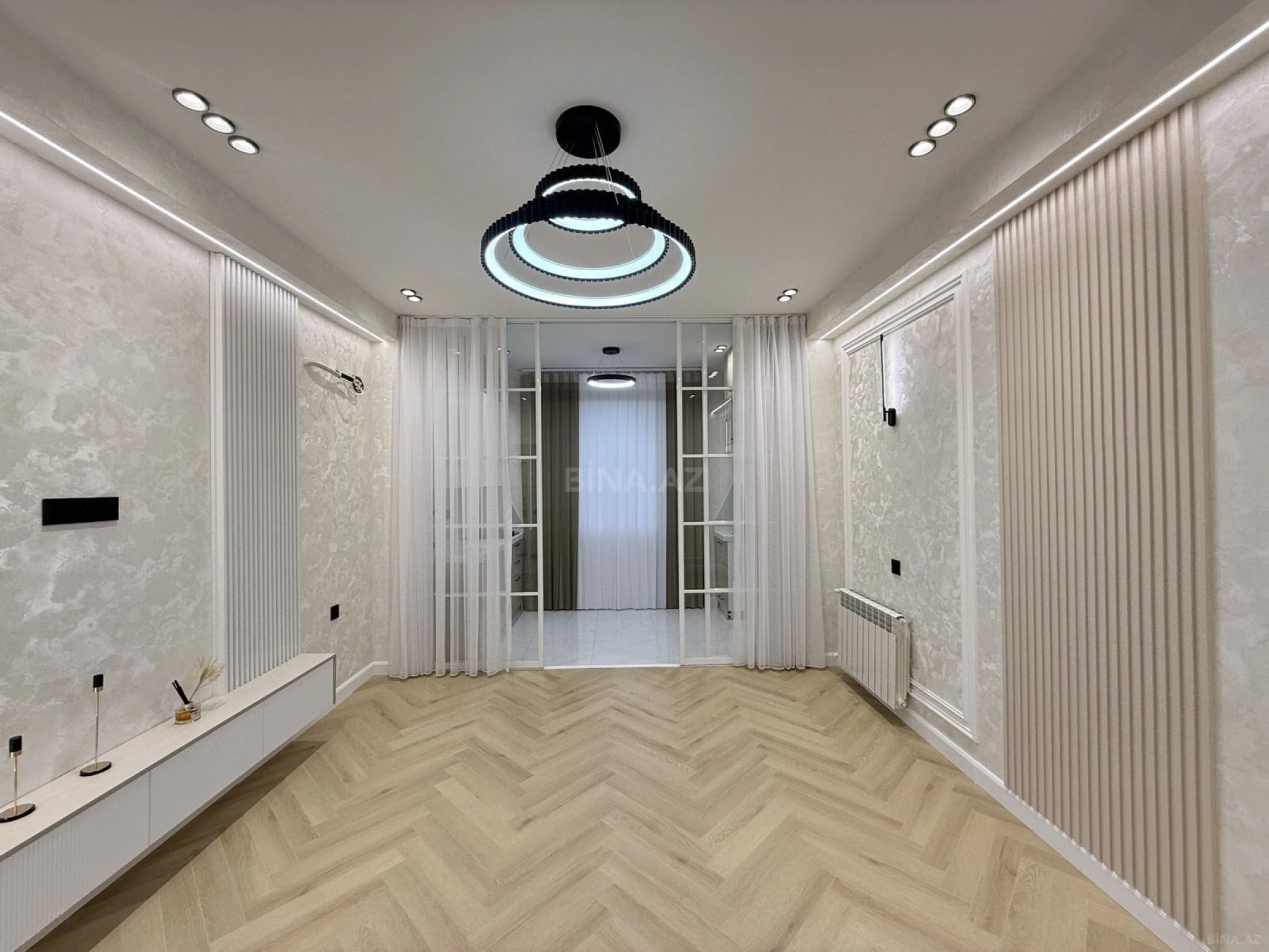 Satılır 3 otaqlı mənzil 82 m²