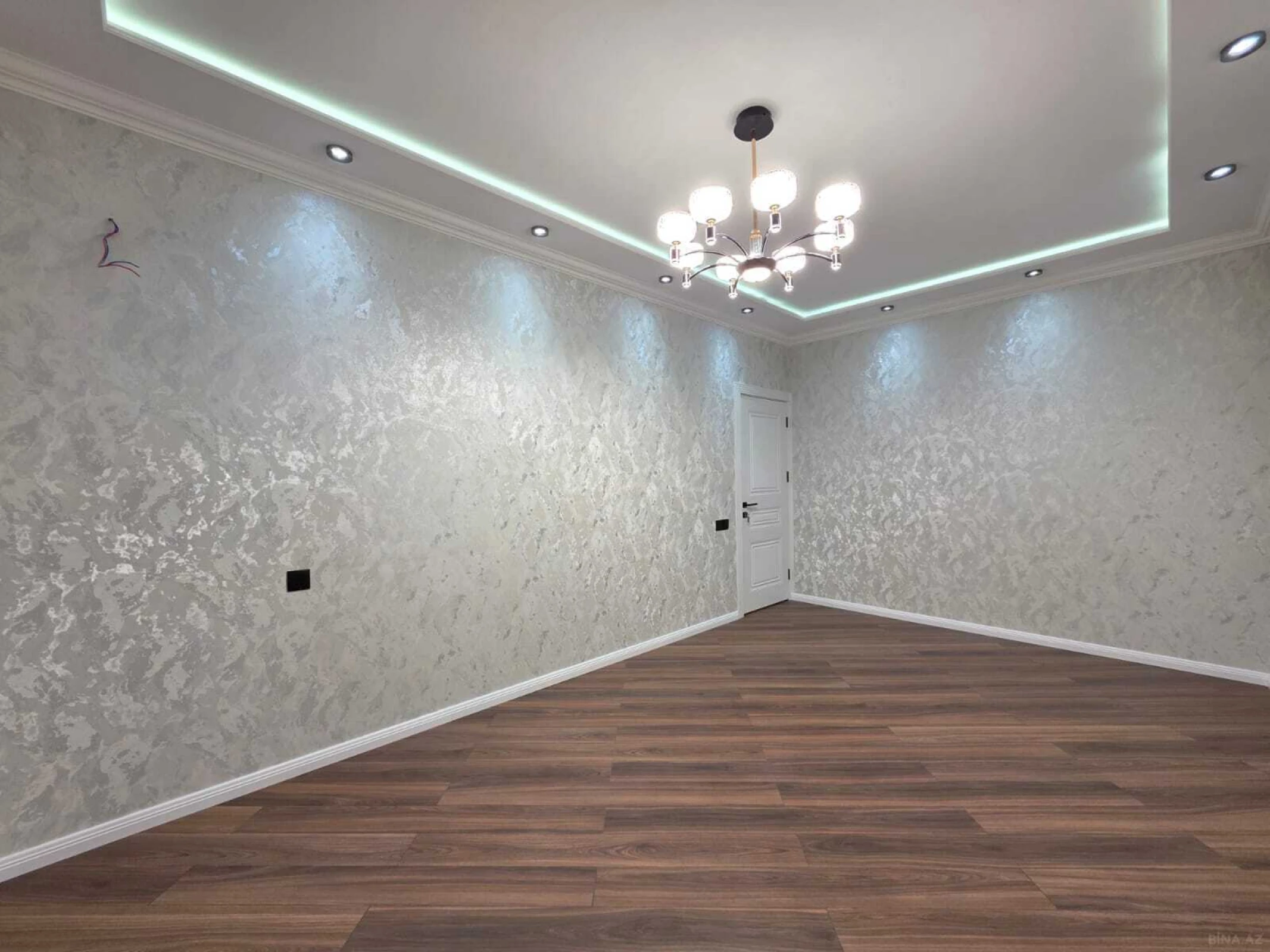 Satılır 3 otaqlı mənzil 80 m²