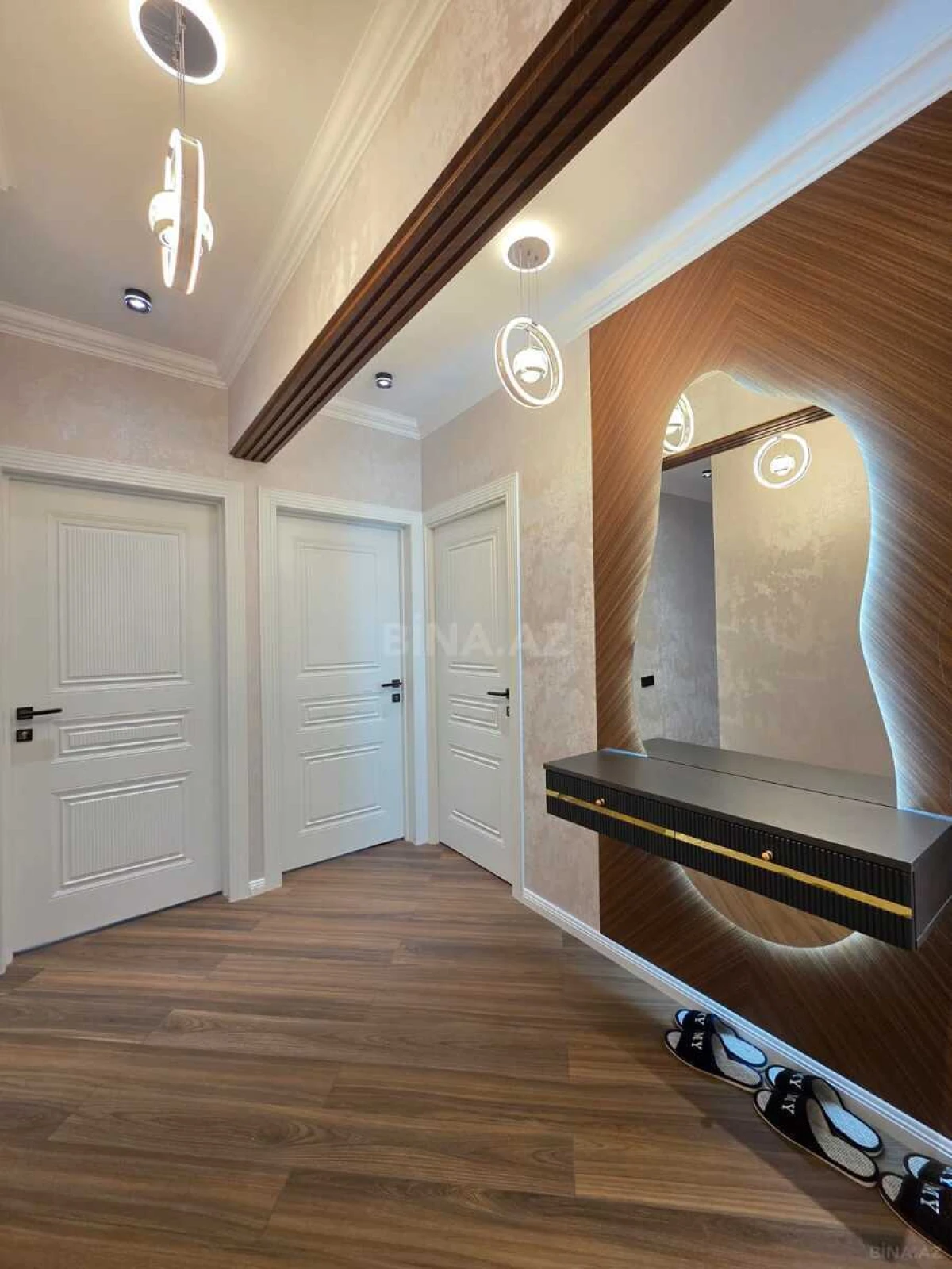 Satılır 3 otaqlı mənzil 80 m²