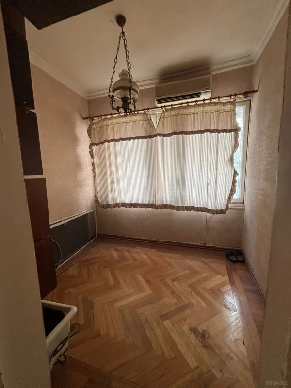 Satılır 3 otaqlı mənzil 70 m²