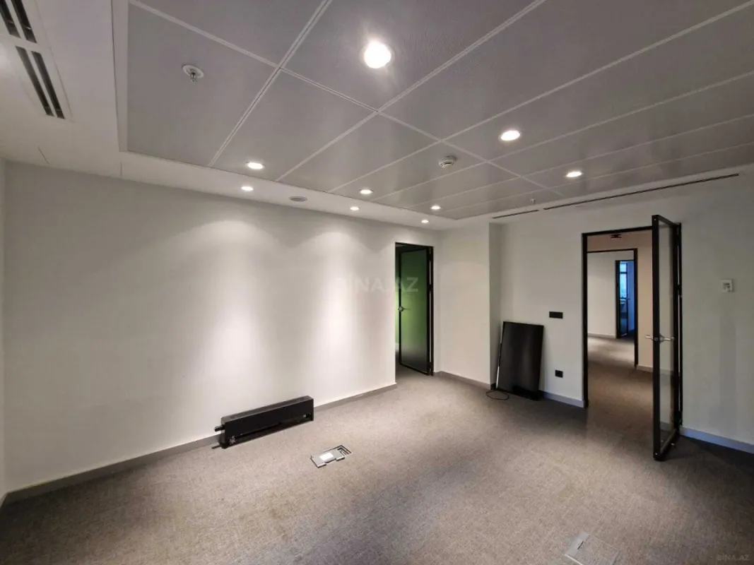 Kirayə verilir 5 otaqlı ofis 178 m²