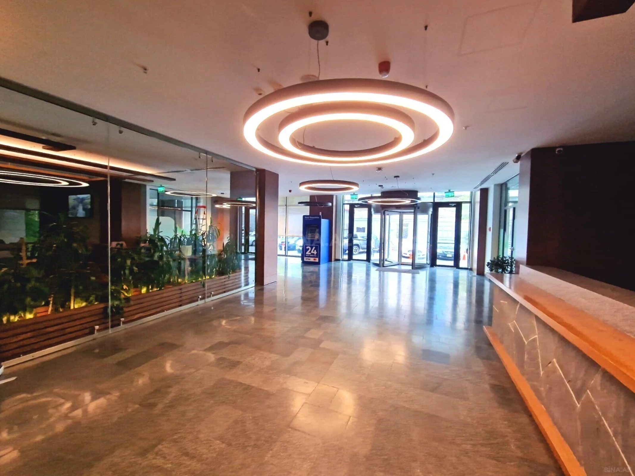 Kirayə verilir 5 otaqlı ofis 178 m²
